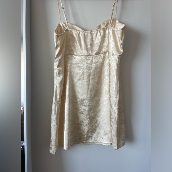 Champagne princess polly dress - Picture 4 of 10